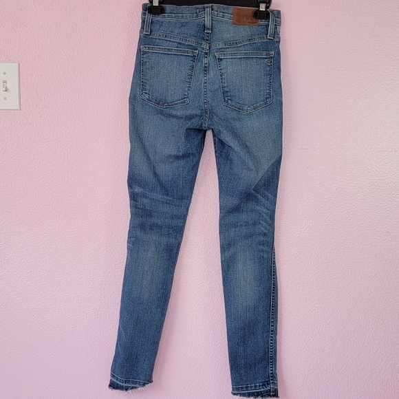 Madewell 10" High-Rise Skinny Jeans: Drop Step-Hem Edition/ 25. - Picture 4 of 15